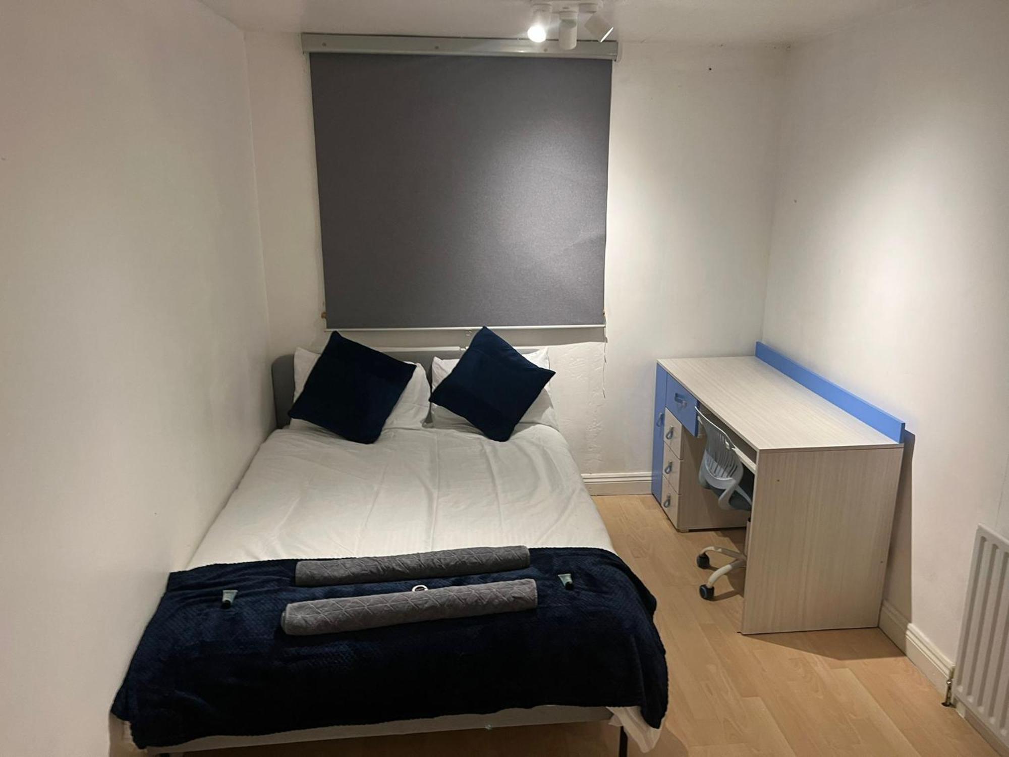Indulge Hockley Hotel - With Free Front Parking - 10 Min Drive To Birmingham City Centre Bull Ring, Grand Central, Tesco Superstore, Primark & Commonwealth Games Бирмингем Экстерьер фото