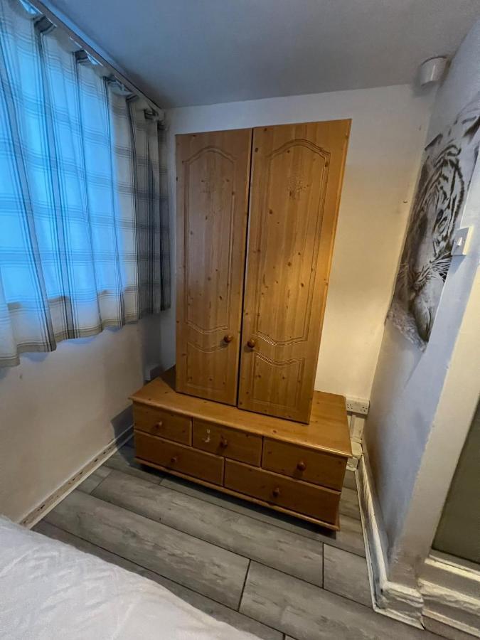 Indulge Hockley Hotel - With Free Front Parking - 10 Min Drive To Birmingham City Centre Bull Ring, Grand Central, Tesco Superstore, Primark & Commonwealth Games Бирмингем Экстерьер фото