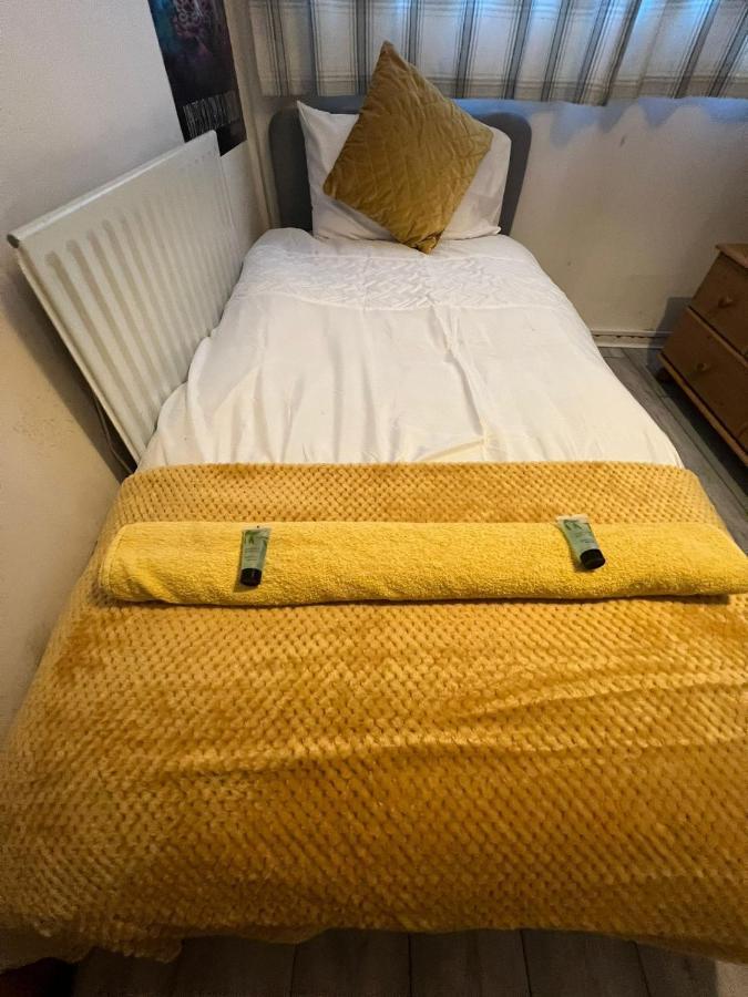 Indulge Hockley Hotel - With Free Front Parking - 10 Min Drive To Birmingham City Centre Bull Ring, Grand Central, Tesco Superstore, Primark & Commonwealth Games Бирмингем Экстерьер фото